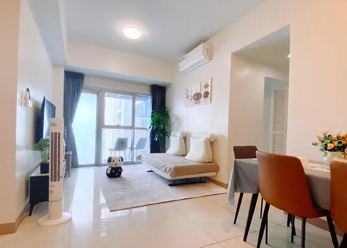 Luxurious Modern Cozy Bayview Poolview Cityview 1 2 3 Bedrooms Near Airports Okada Solaire Moa *