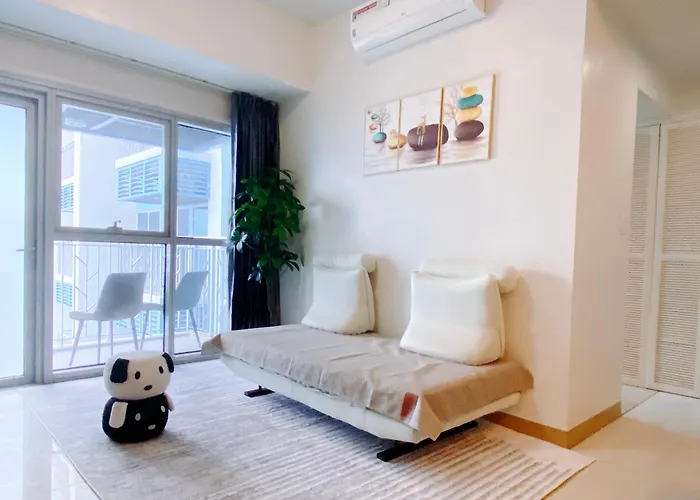 Luxurious Modern Cozy Bayview Poolview Cityview 1 2 3 Bedrooms Near Airports Okada Solaire Moa Apartment