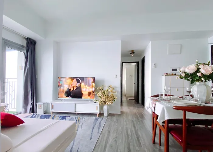 Luxurious Modern Cozy Bayview Poolview Cityview 1 2 3 Bedrooms Near Airports Okada Solaire Moa * Manila
