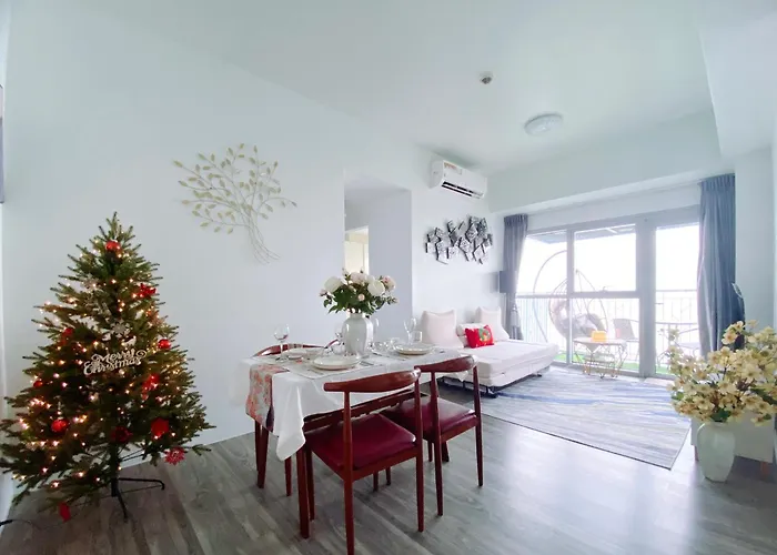 Apartment Luxurious Modern Cozy Bayview Poolview Cityview 1 2 3 Bedrooms Near Airports Okada Solaire Moa *