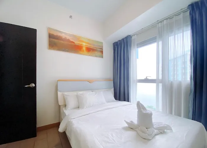 Luxurious Modern Cozy Bayview Poolview Cityview 1 2 3 Bedrooms Near Airports Okada Solaire Moa Apartment Manila