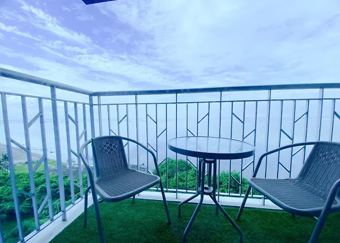 Apartment Luxurious Modern Cozy Bayview Poolview Cityview 1 2 3 Bedrooms Near Airports Okada Solaire Moa *