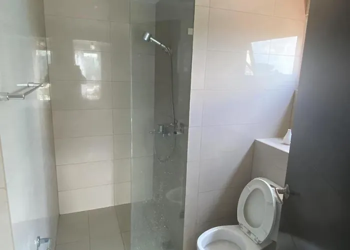 Apartment Luxurious Modern Cozy Bayview Poolview Cityview 1 2 3 Bedrooms Near Airports Okada Solaire Moa