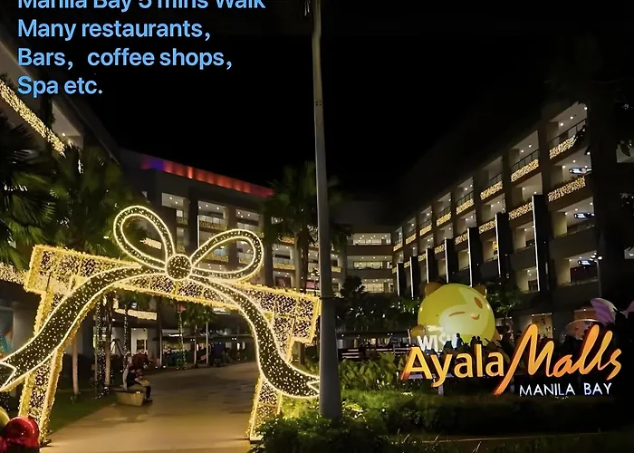 Luxurious Modern Cozy Bayview Poolview Cityview 1 2 3 Bedrooms Near Airports Okada Solaire Moa